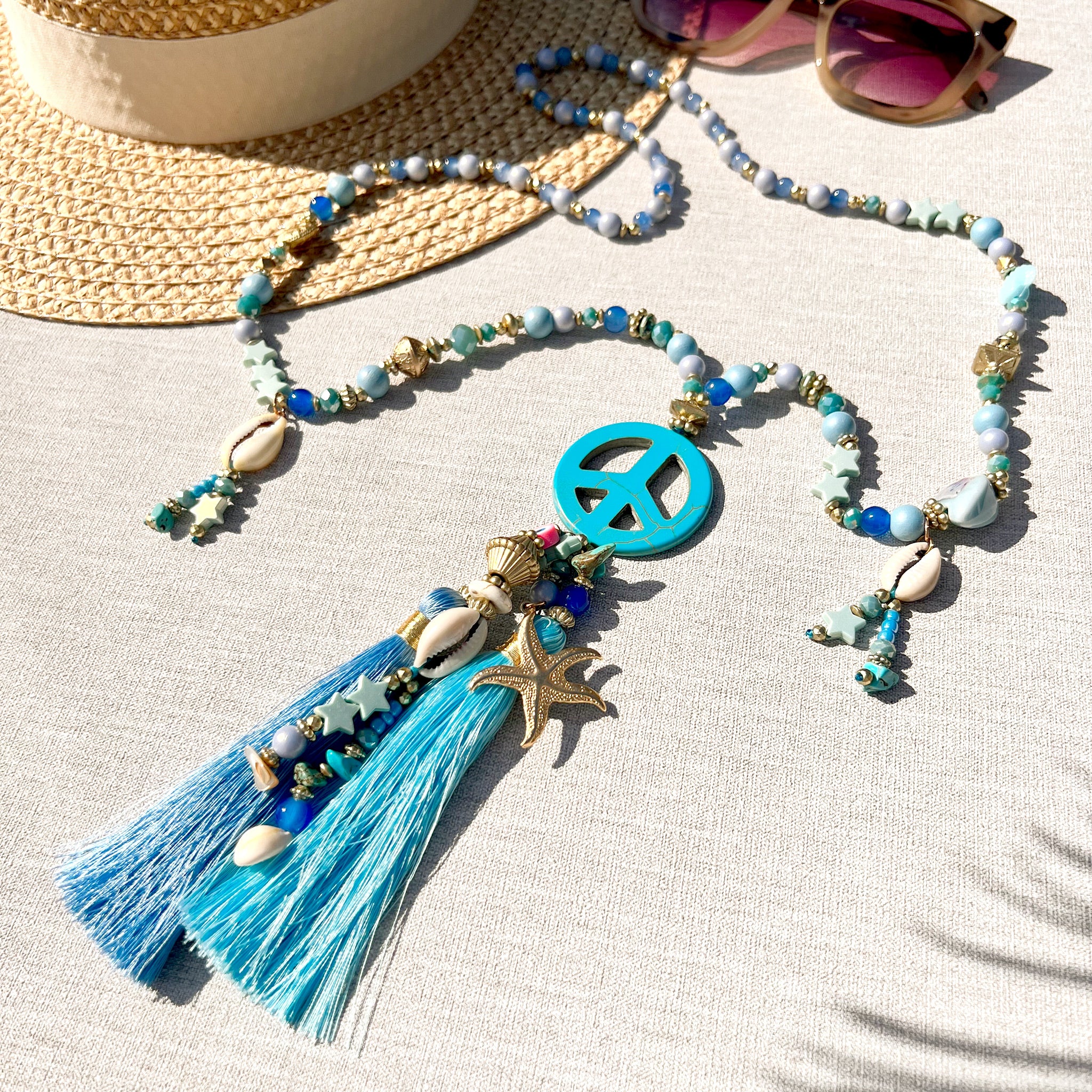 BEACH HOUSE NECKLACE - BLUE