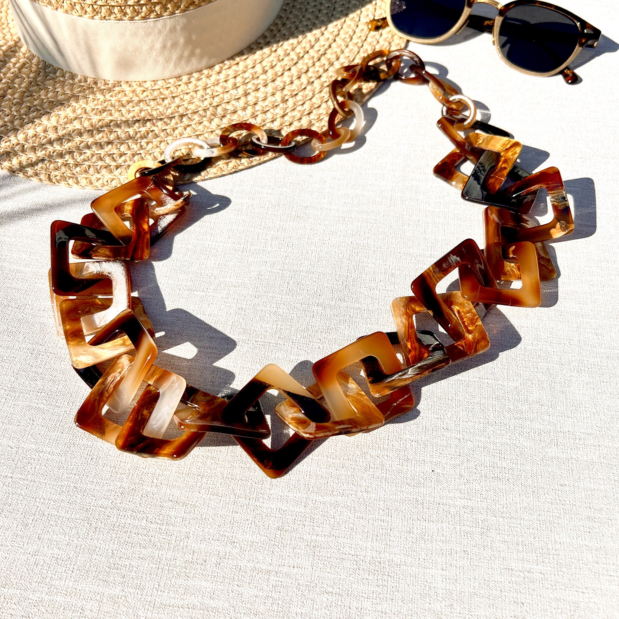 MYKONOS NECKLACE - TORTOISESHELL