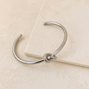 KNOT BANGLE- SILVER