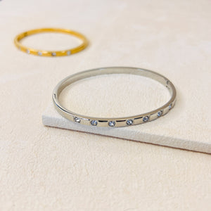 MAYFAIR BANGLE- SILVER