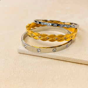 KENSIGNTON BANGLE- GOLD