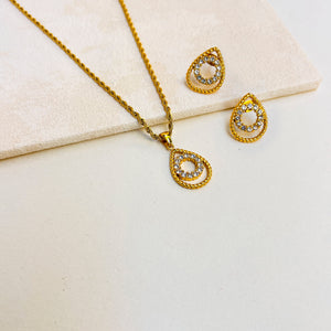 OLIVIA DROPLET NECKLACE & EARRING SET