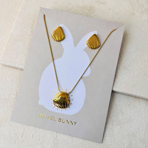 SHELL NECKLACE & EARRING SET- GOLD