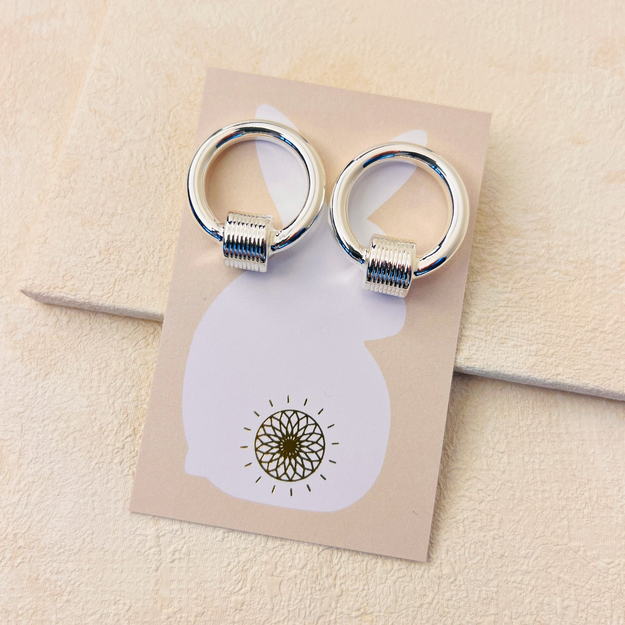 CIRCLE BOLT EARRINGS - SILVER