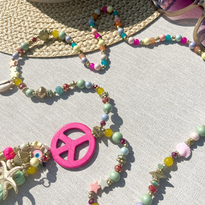 BEACH HOUSE NECKLACE - PINK