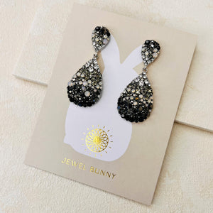 BELLA EARRINGS - BLACK