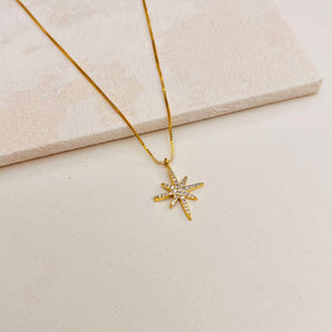 NORTH STAR PENDANT NECKLACE - GOLD