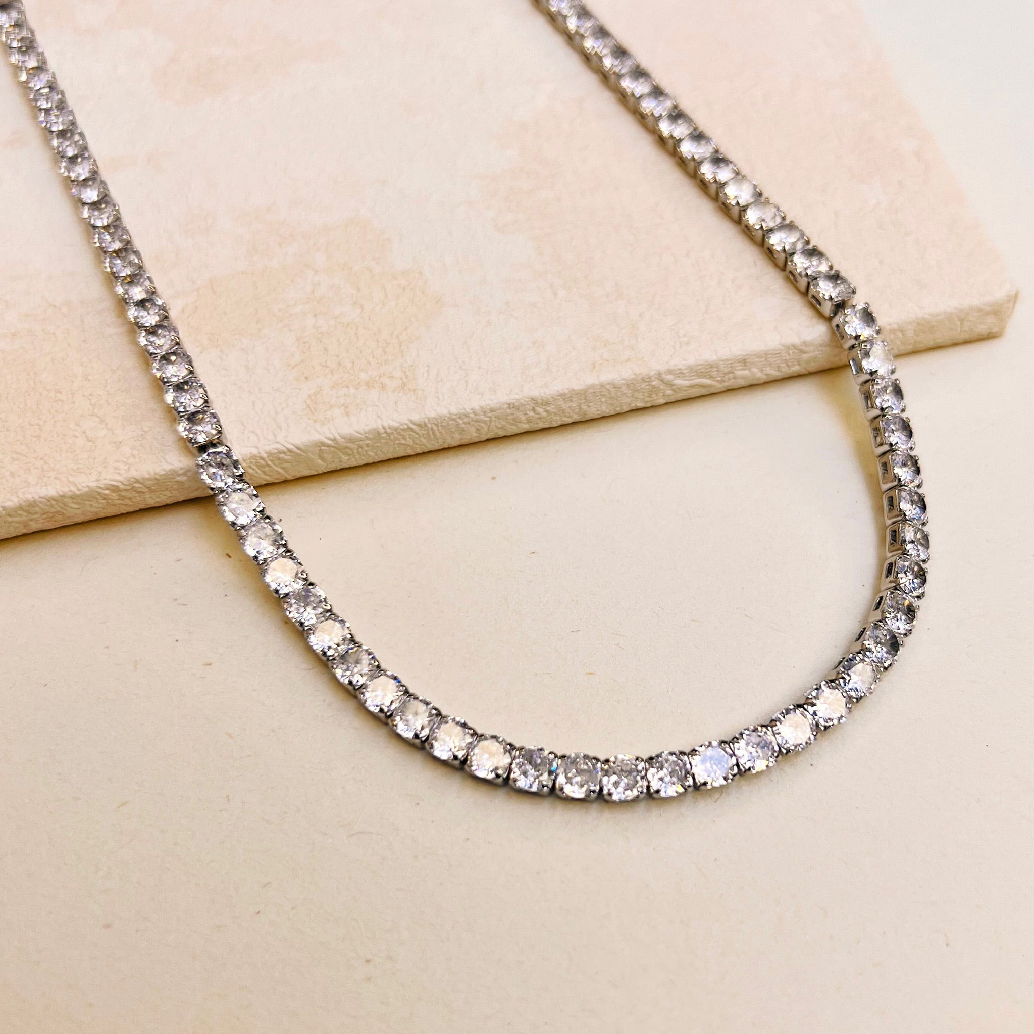 TENNIS CHOKER- SILVER