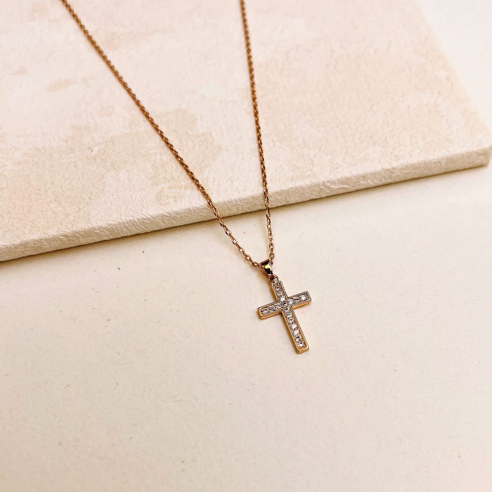 MINI CROSS PENDANT NECKLACE - ROSE GOLD