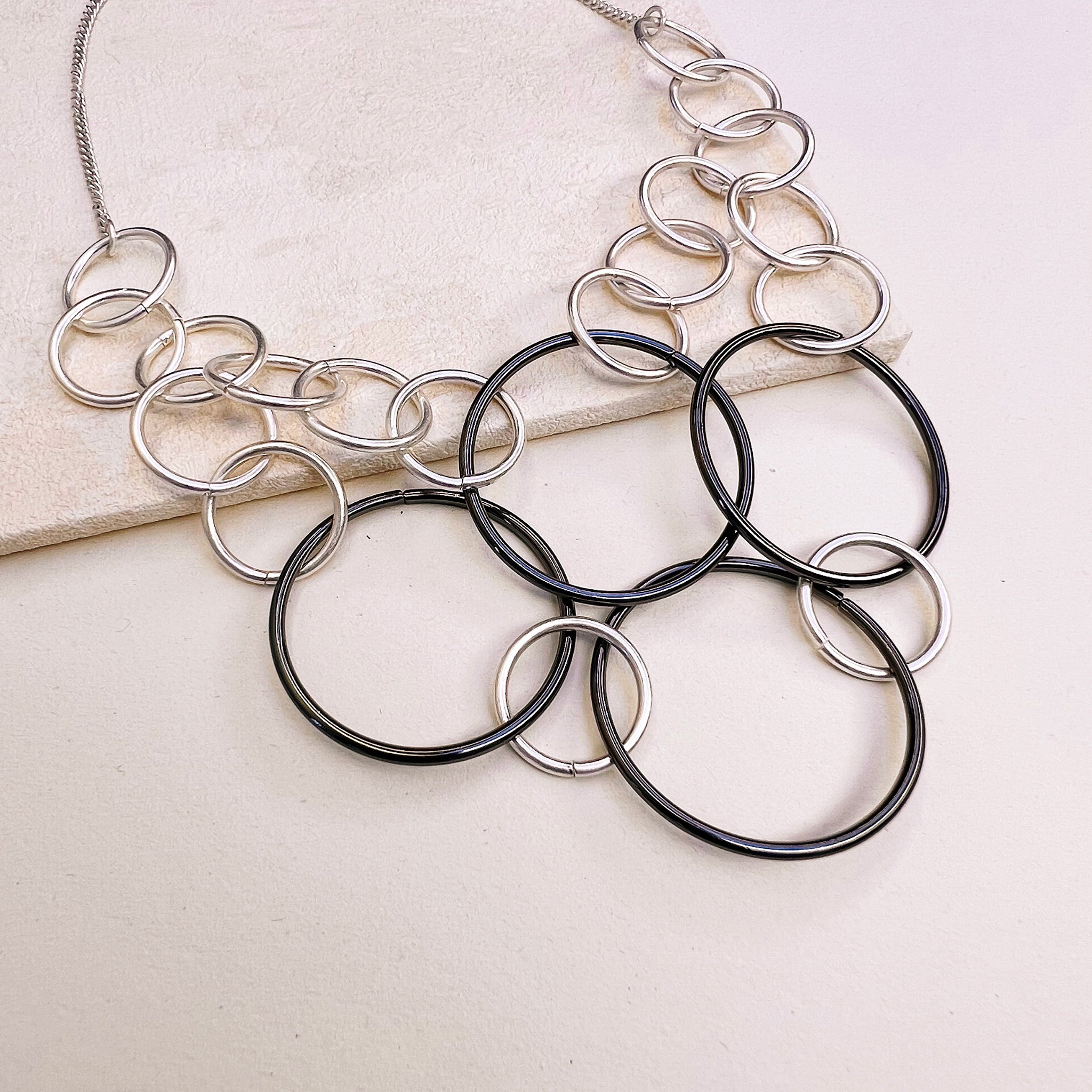 CALA NECKLACE - SILVER